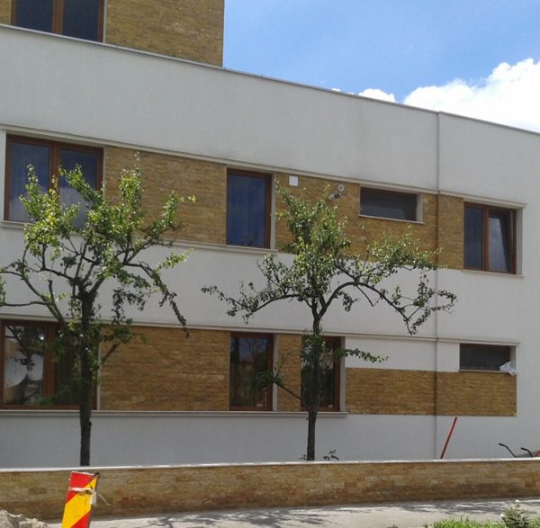 Placare Fatada Cu Piatra Scapitata