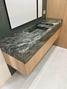 Blaturile din granit