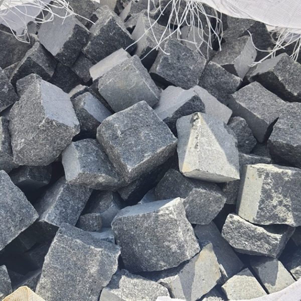 Producator Piatra Cubica Bistrita